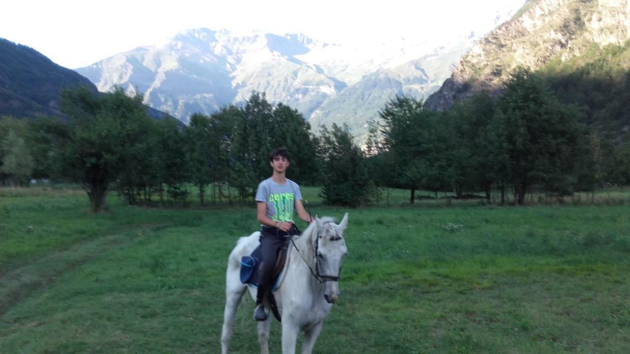 Agriturismo Al Pra Di Muriet Суза Екстер'єр фото